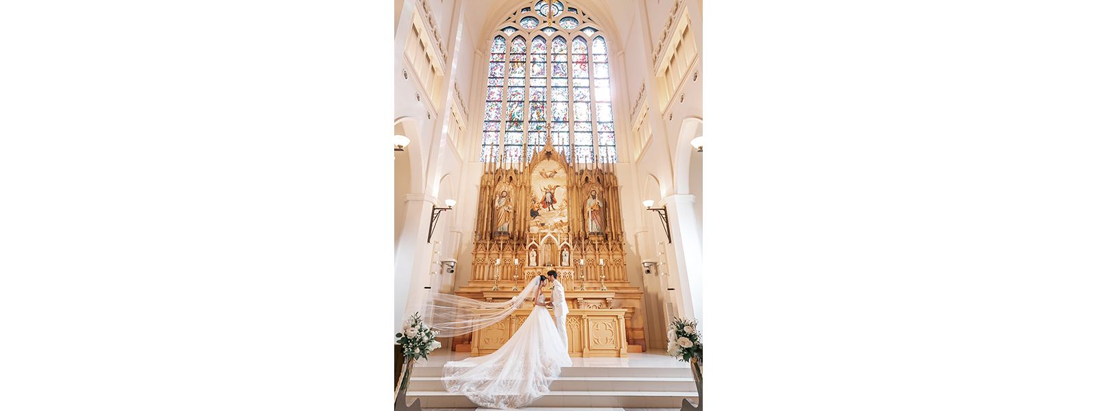 花嫁の憧れが詰まった大聖堂に注目
海外リゾートで過ごすような一日を実現